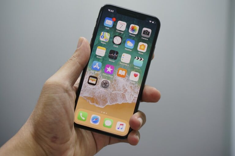 iPhone 15 Screen Replacement in Boise, Idaho | Four Corners - Four Corners Repair Center Boise Idaho
